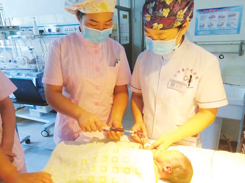 灵山县妇婴监护型护送